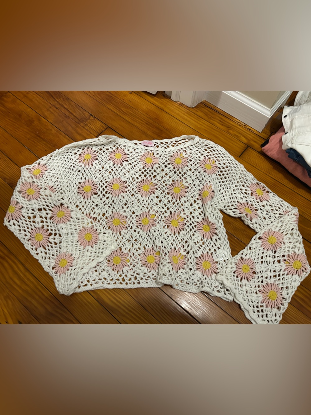 Pink Lily White Crochet Daisy Crop Top with Pink Centers
